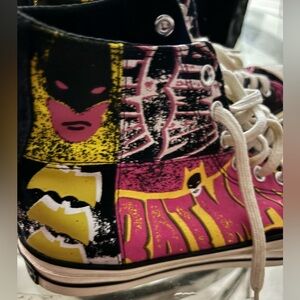Converse Batman men’s 9.5 womens 11.5